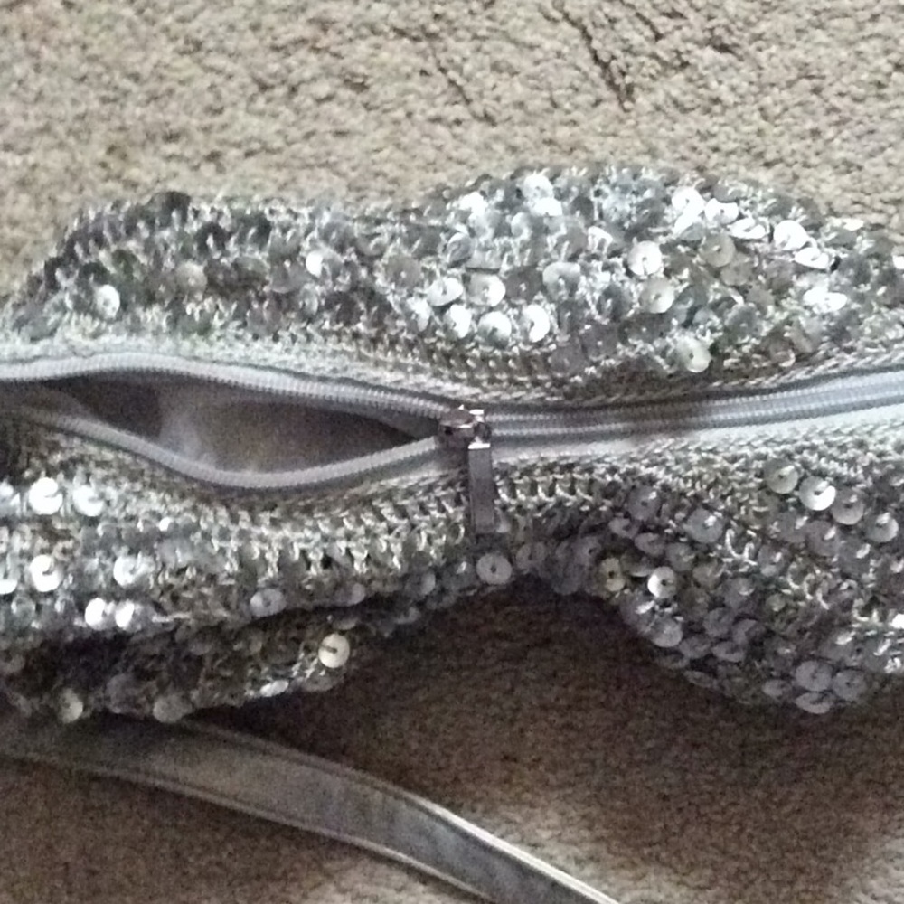 Silver sequin hobo purse - Picture 8 of 8